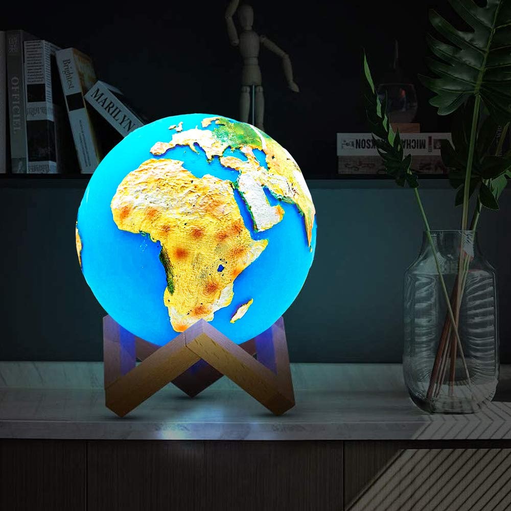 глобус светлина - нощна лампа във формата на земята
