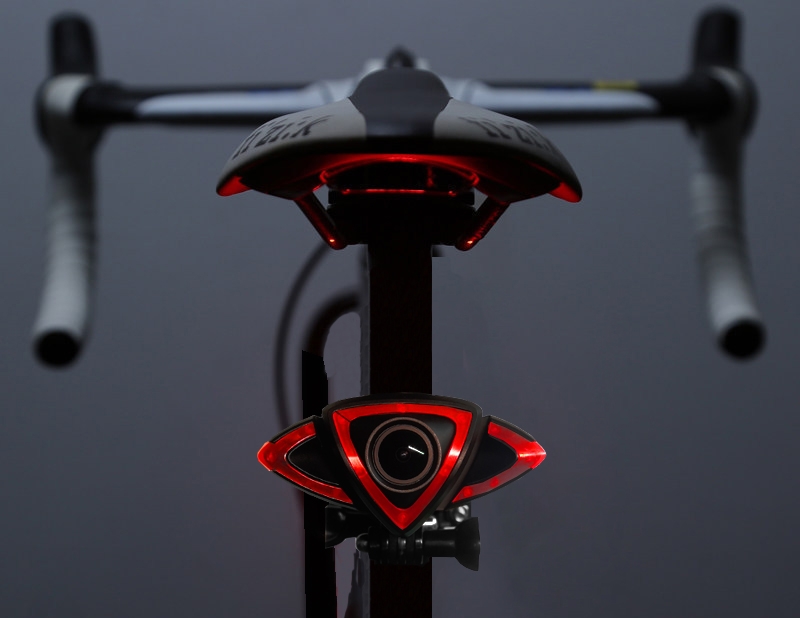 задна камера за велосипед wifi + LED предупредителни светлини