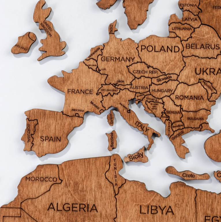 3D дървена карта на цвета на дъба на континентите на стената