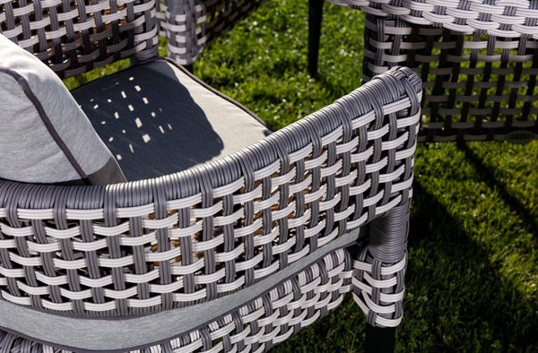 плетен стол от ратан за градински тераси беседки