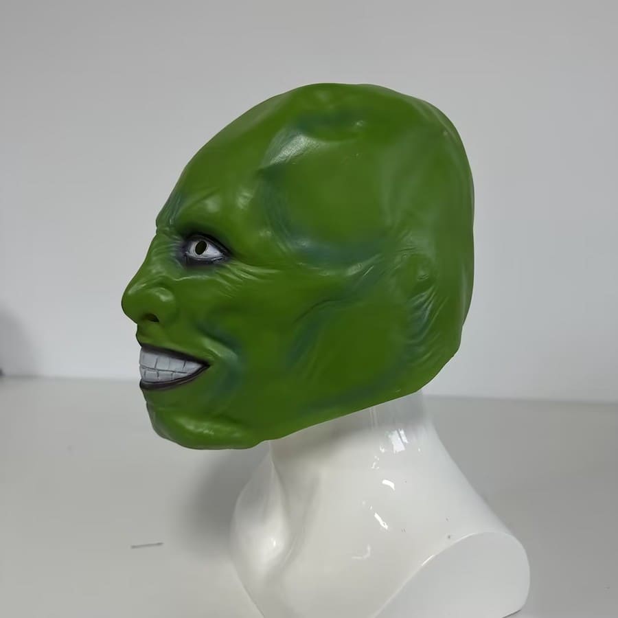 Зелена маска за лице за възрастни